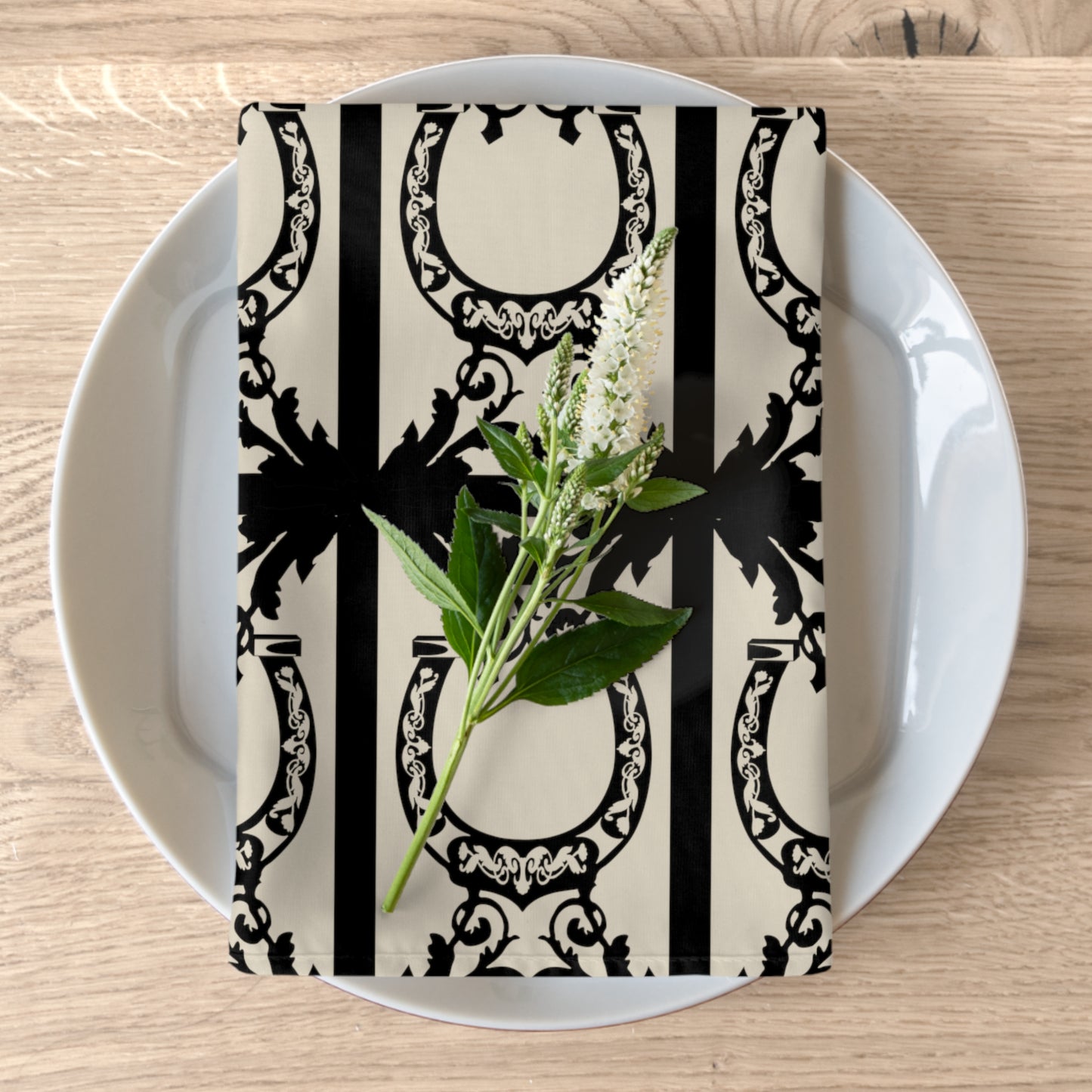Copy of Horseshoe Cream Napkins (Set of 4)