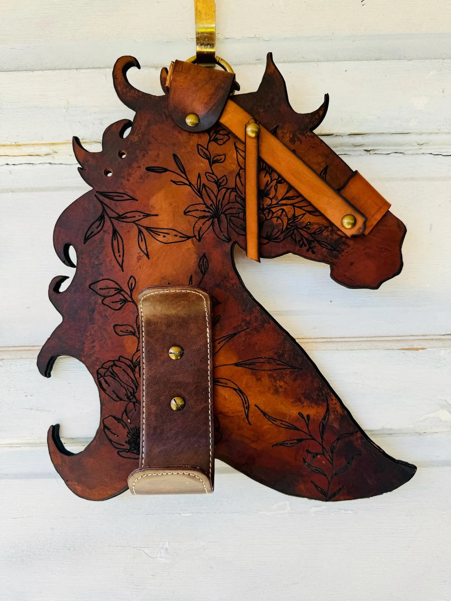 Authentic Leather and wood Horse Head Wall decor/Halter/Bridle Hanger. Leather Home Barn Door Wall Decor - Equestrian Lovers Leather Home