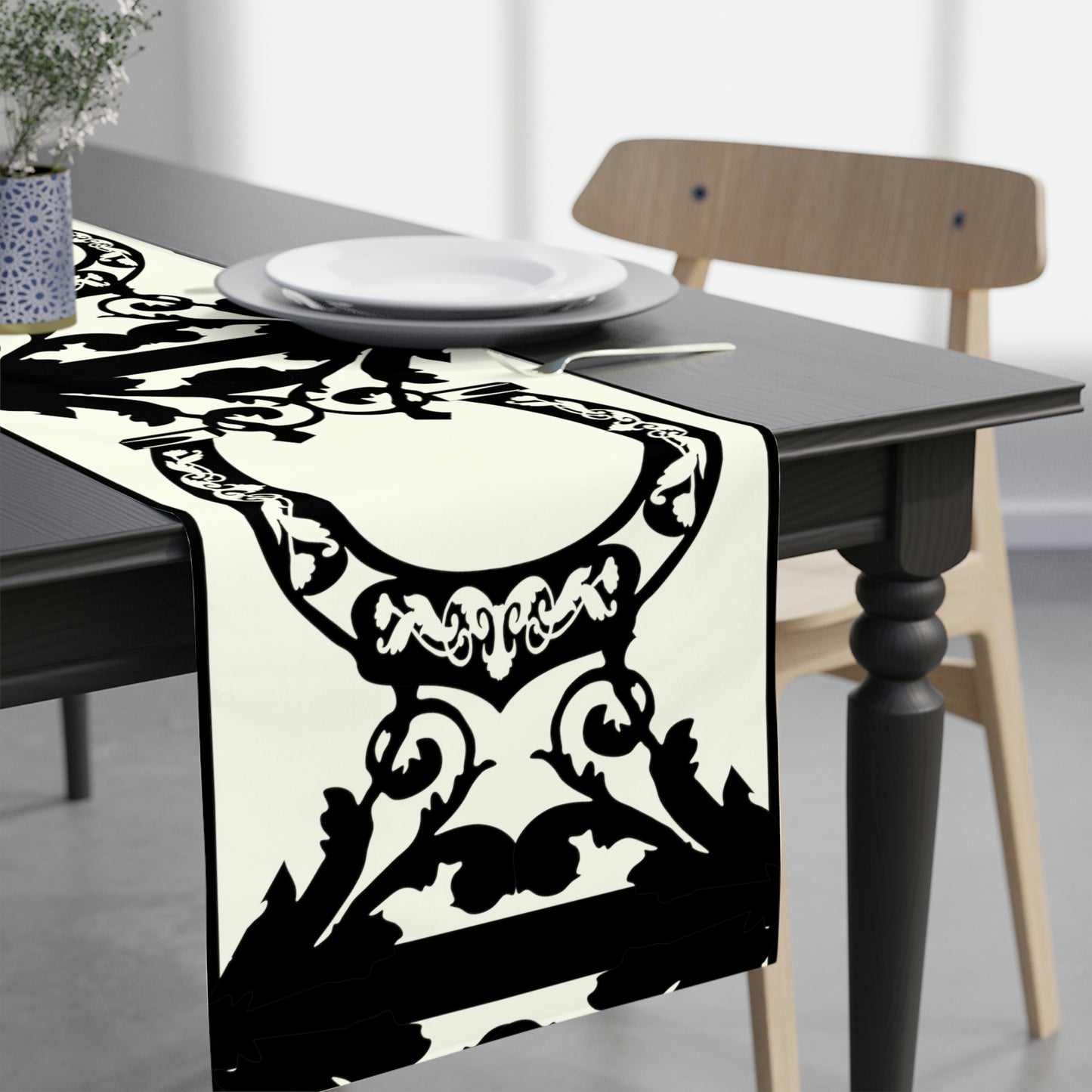 Horseshoe Motif Table Runner