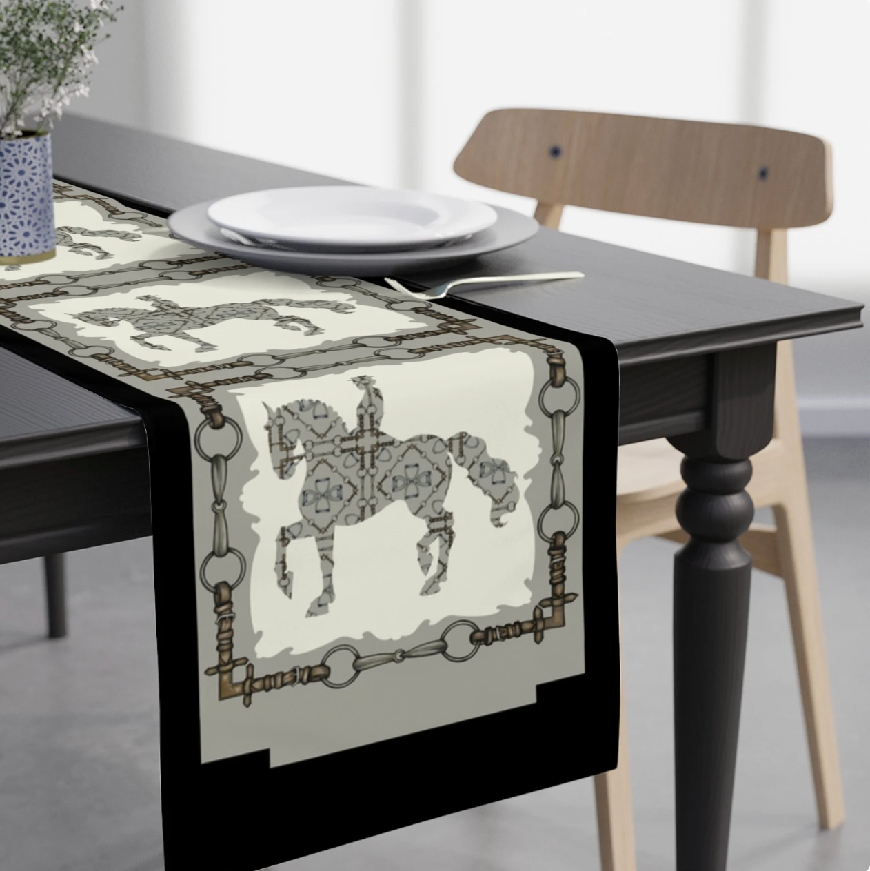 Bit Motif & Artistic Table Runners – alldesignsequine