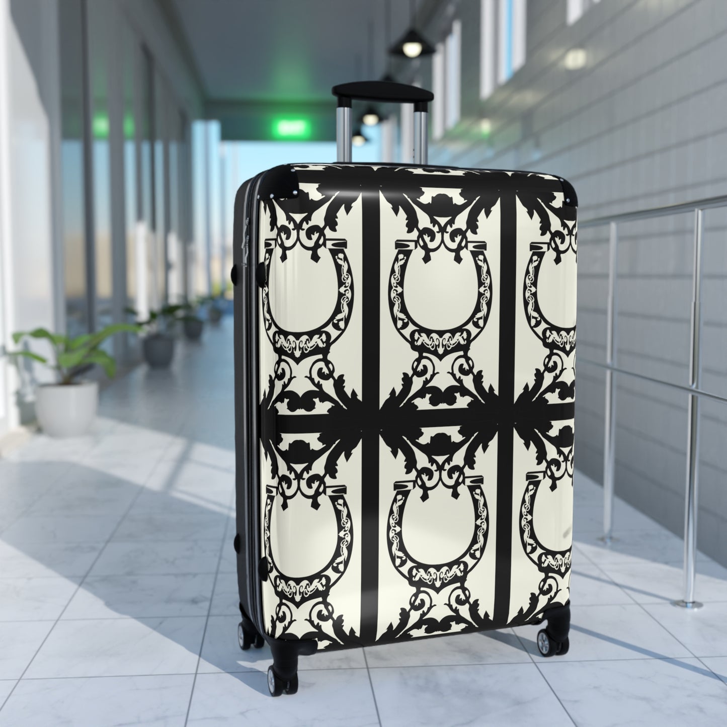 Elegant Horse Shoe Motif Cabin Suitcase