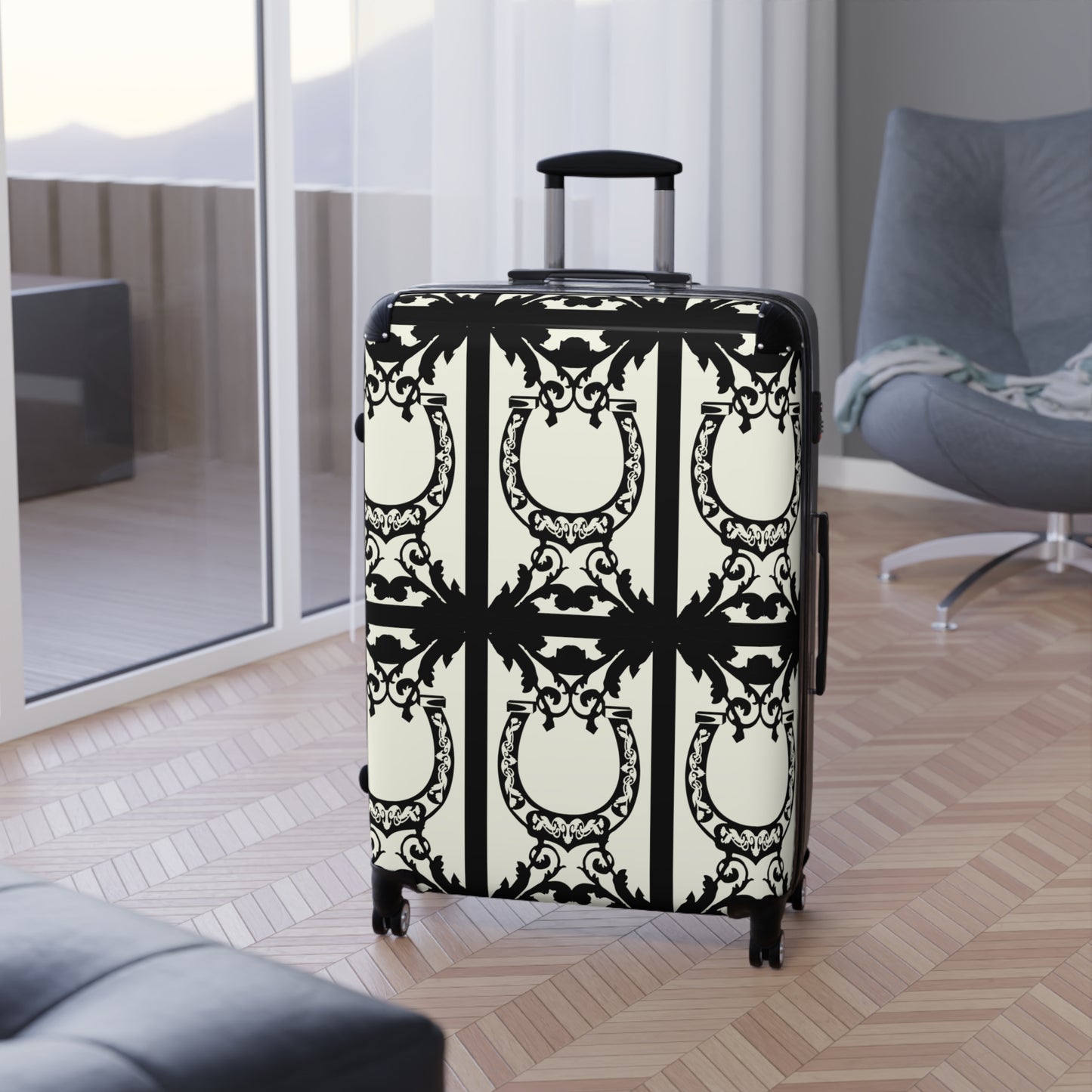 Elegant Horse Shoe Motif Cabin Suitcase