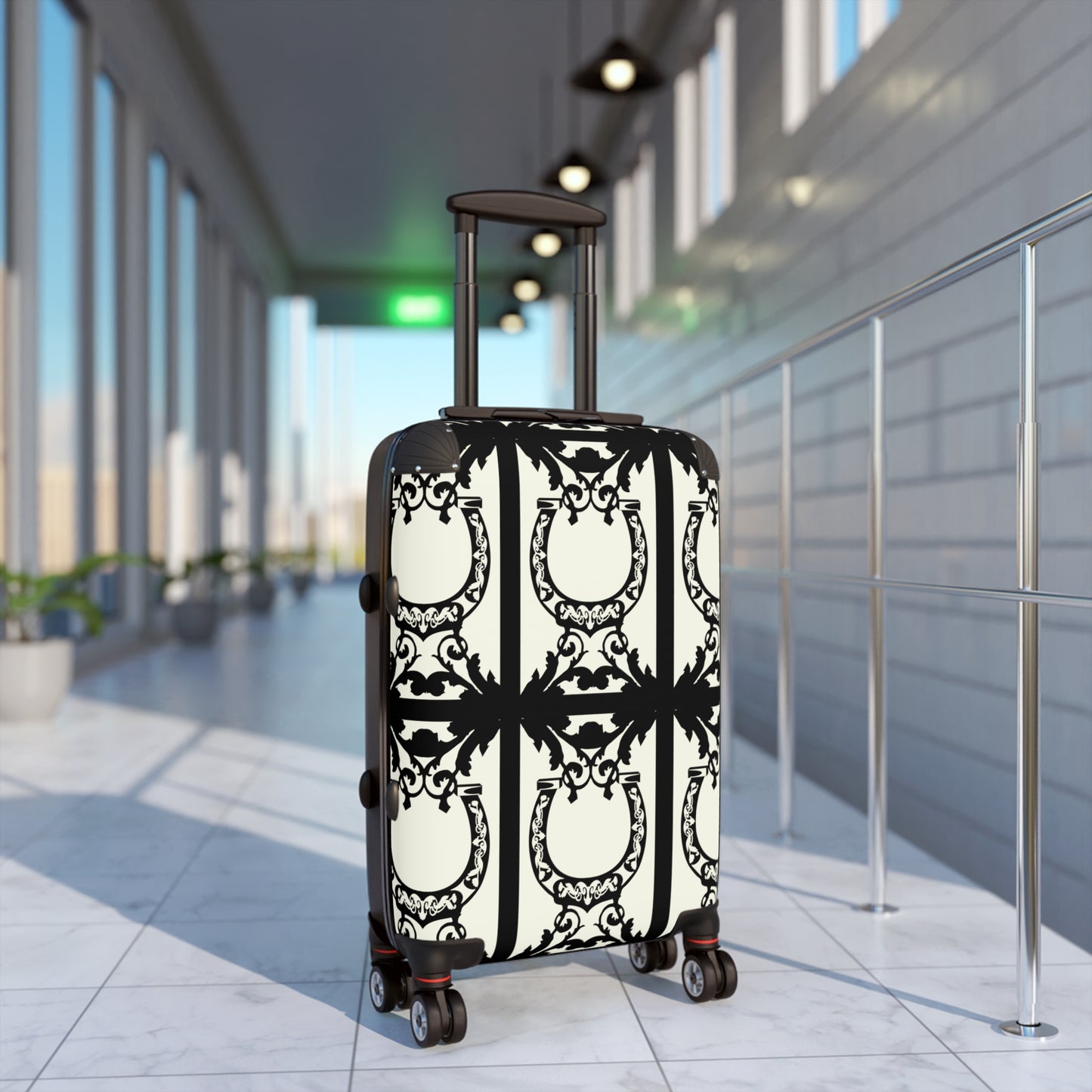 Elegant Horse Shoe Motif Cabin Suitcase