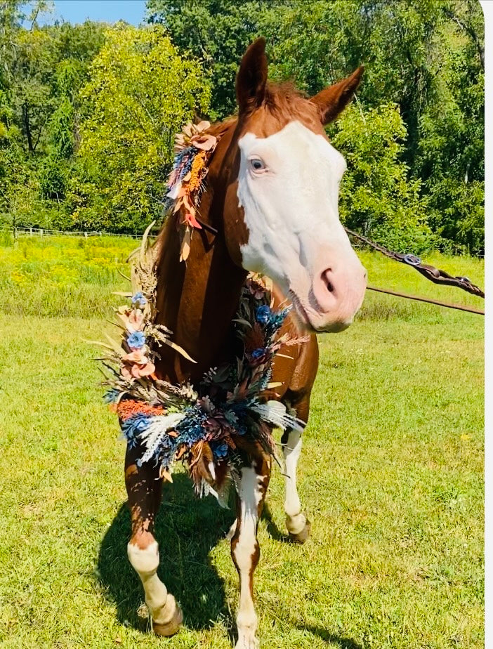 Horse Flower Crown - Horse Photography Prop - Rustic Wedding Decor - Horse Maternity Shoot - Equine Photography Garland - Bridal Photography