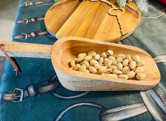 Decorative Faux Horse Grain Scoop Nut Bowl Spoon