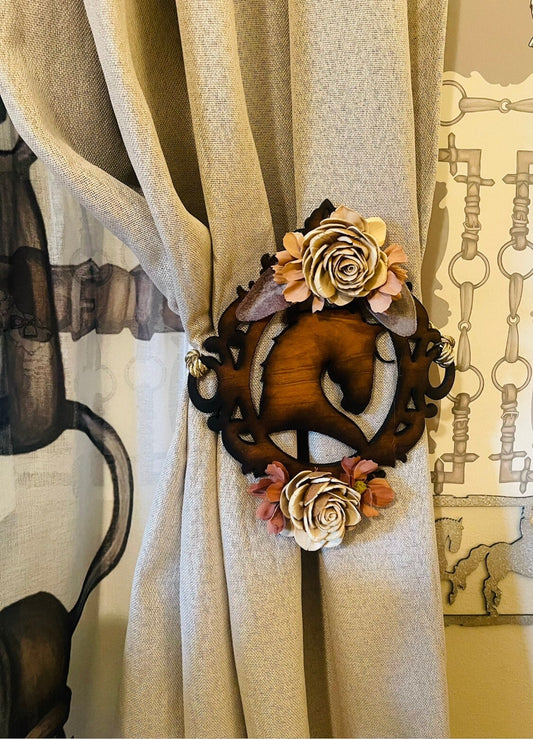 Equestrian Dressage Curtain Tieback - Equine Blind Curtail - Ornate Dressage Horse Head - Decorative Drape Accessory - Horse Lovers Gift
